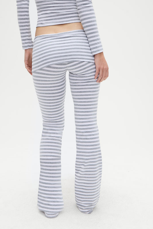 Product-Hover--Avenue cotton flare legging hazy stripe