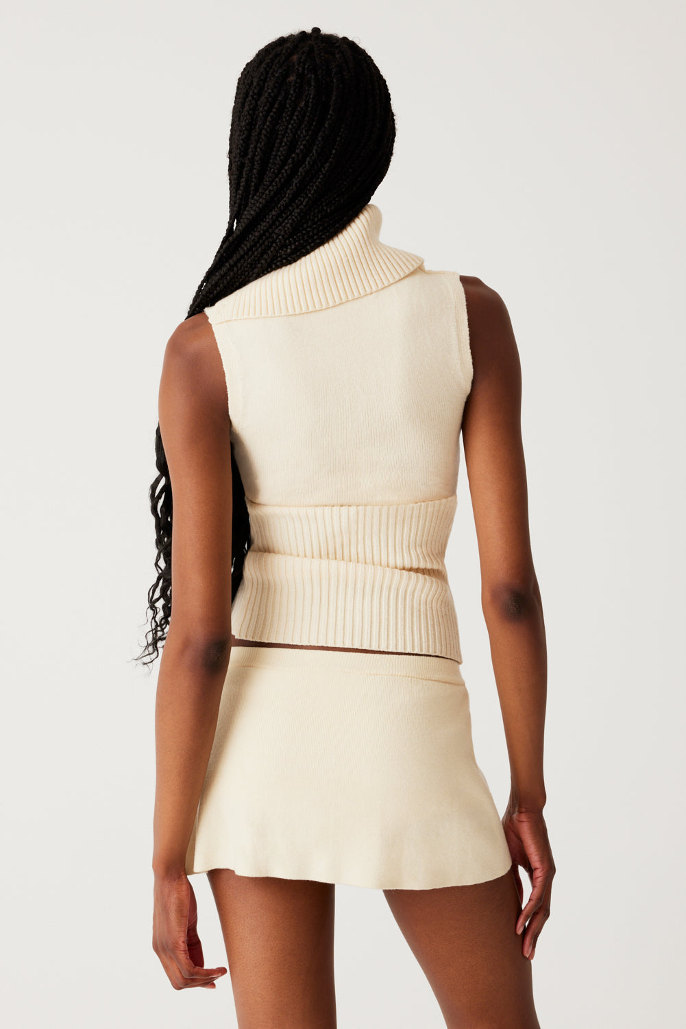 Axel Cable Cloud Knit Sleeveless Sweater  French Vanilla