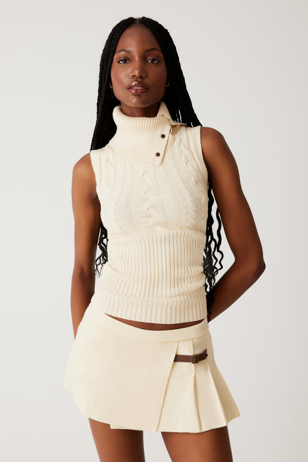 Axel Cable Cloud Knit Sleeveless Sweater  French Vanilla
