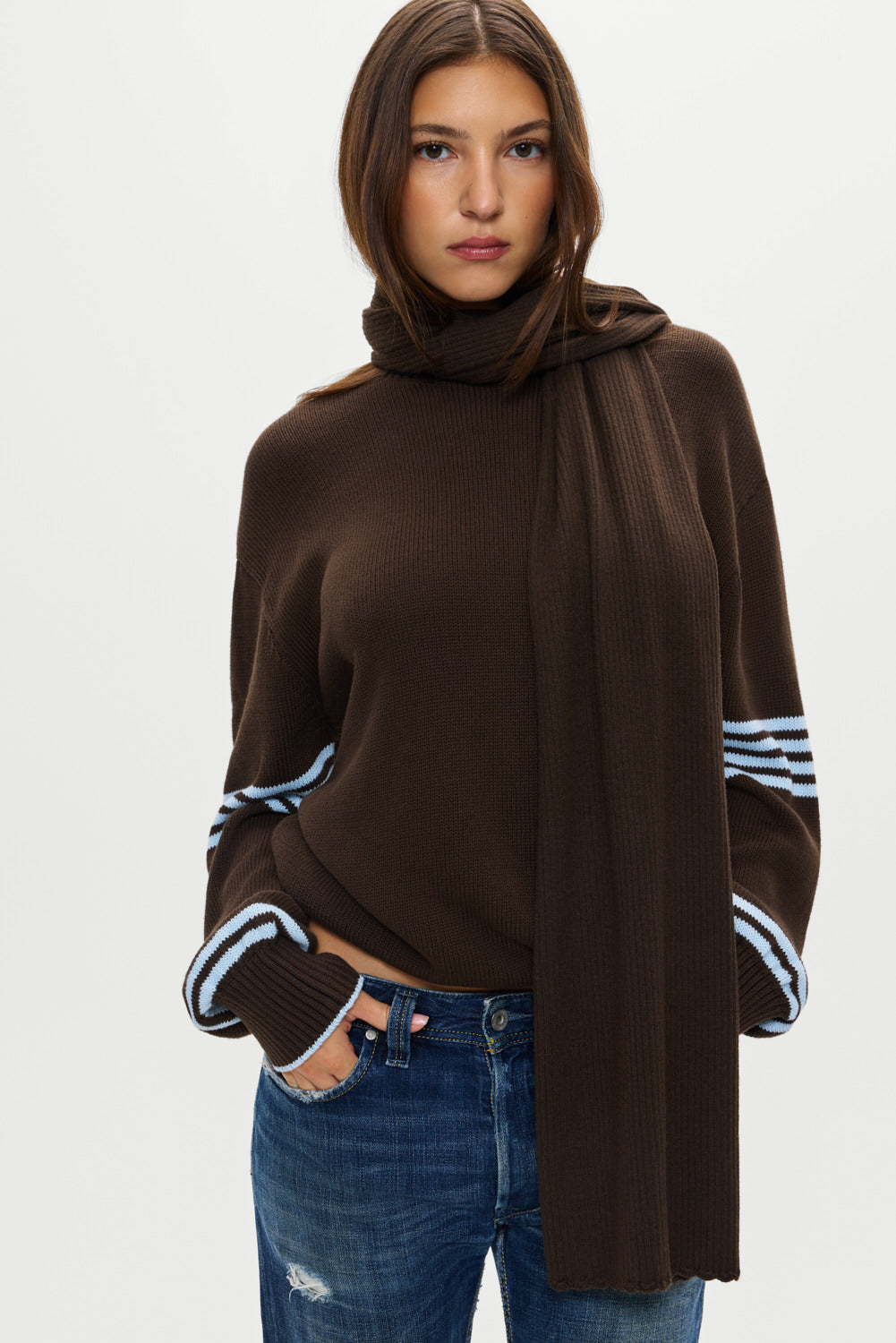 Snug Knit Scarf  Chocolate Brown