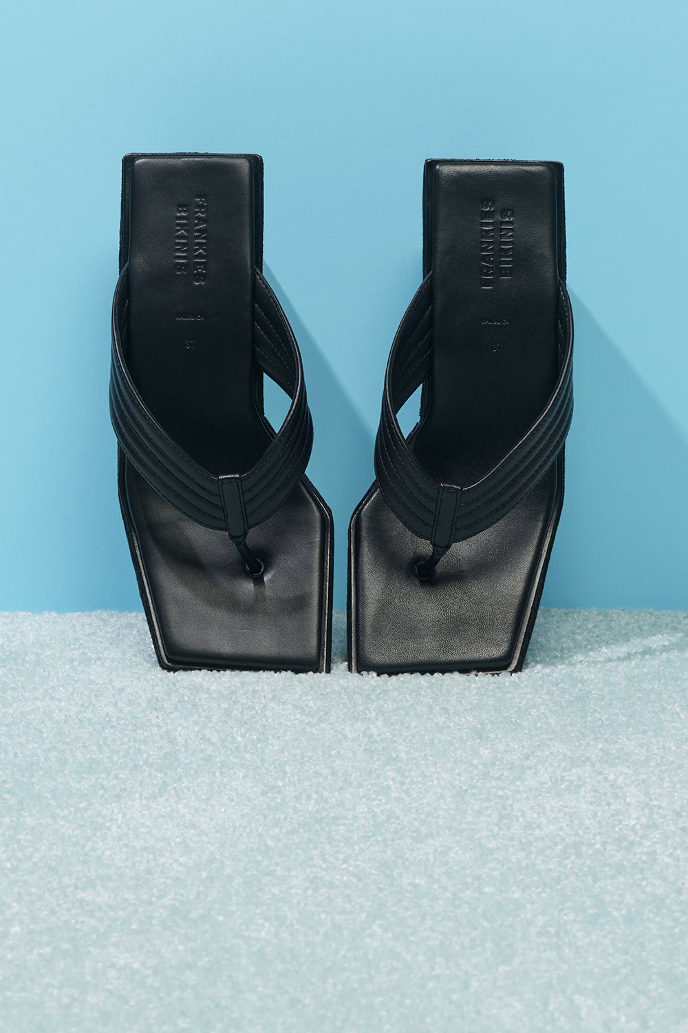 LA Girl Platform Flip Flop  Black