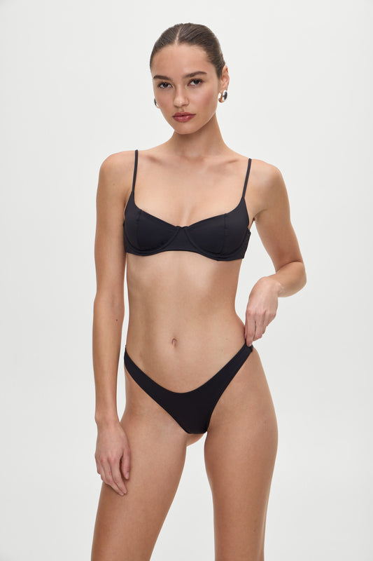 Product-Hover--Dove classic bikini bottom black