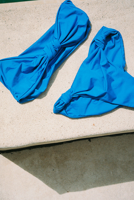 resort 2021 pacific blue knotted bikini by Frankies Bikinis 