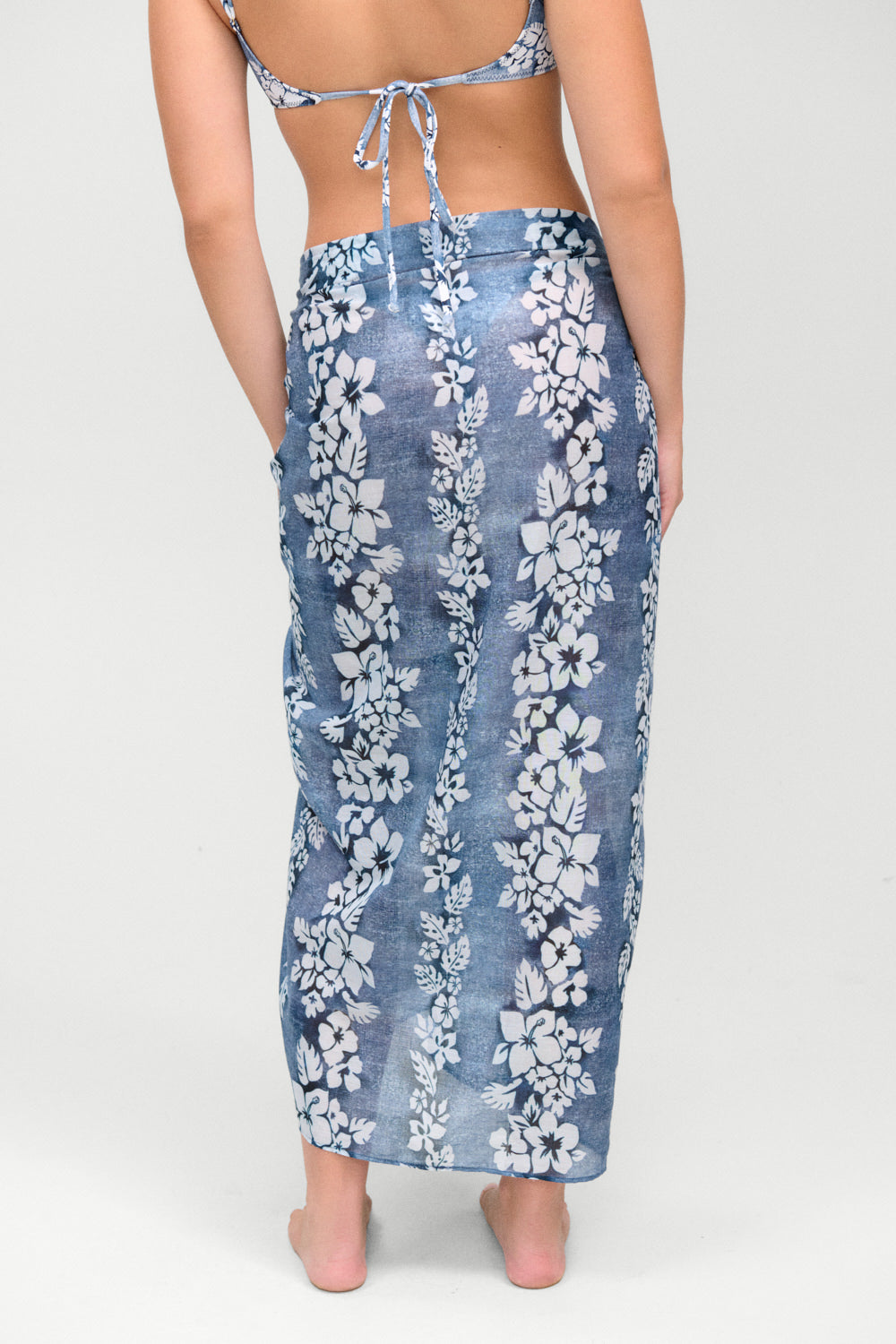 Alessia Cotton Sarong  Blue Lei