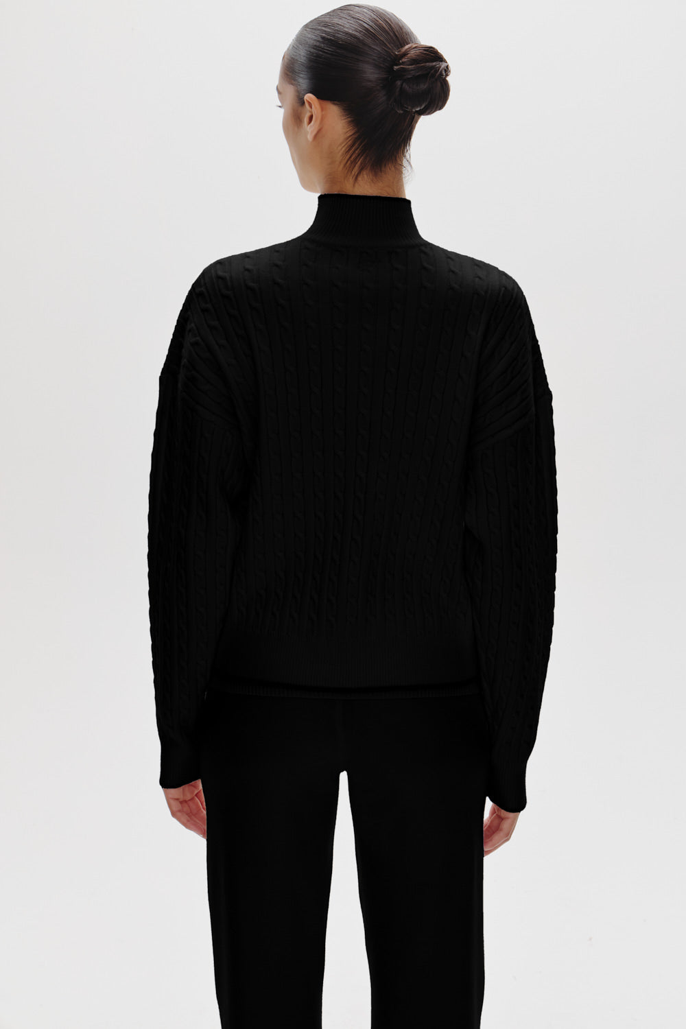 Bea Cloud Knit Zip Up Sweater - Black