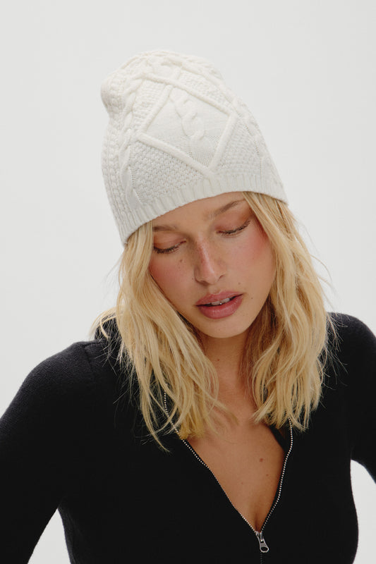 Product-Hover--Bundle Up Knit Beanie - Honeymoon