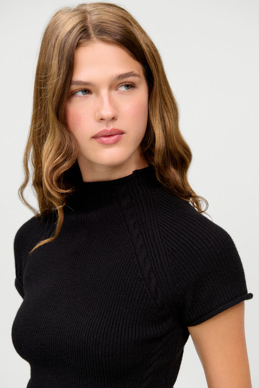 Product-Hover--Harmony Cloud Knit Mockneck Top - Black