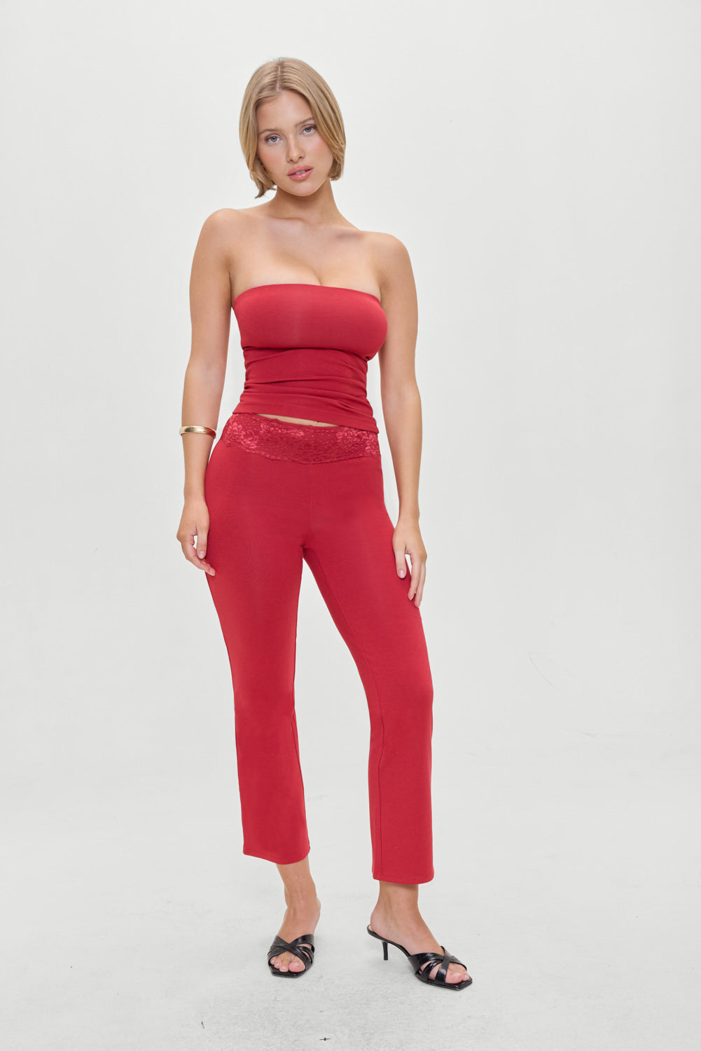 Holloway Low Rise Capri Pants  Pepper