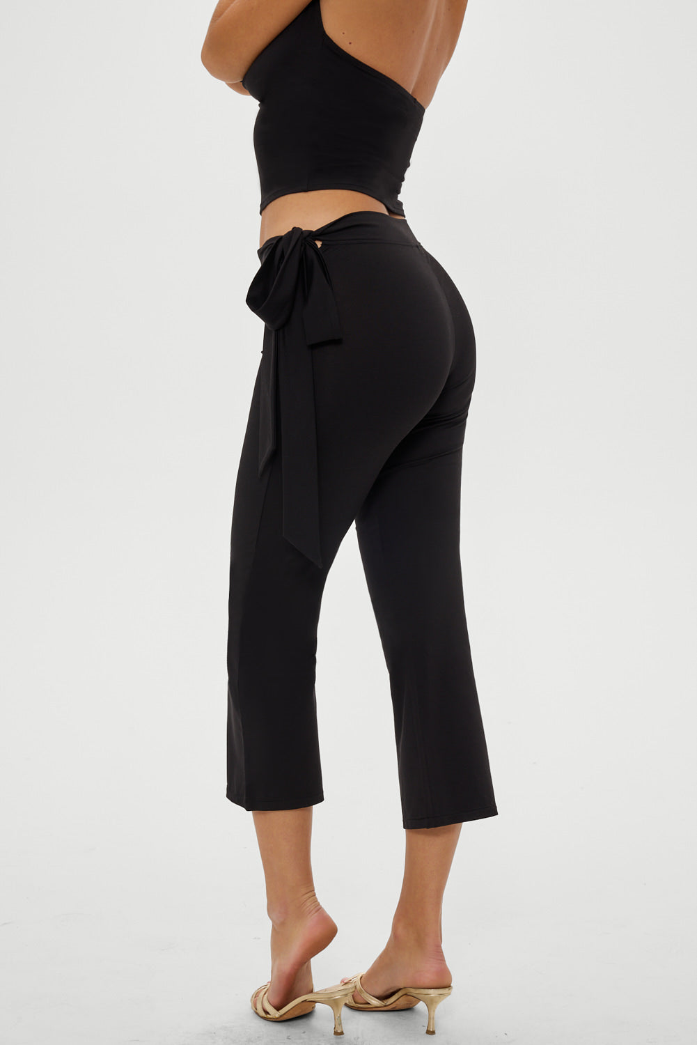 Jay Capri Pants  Black