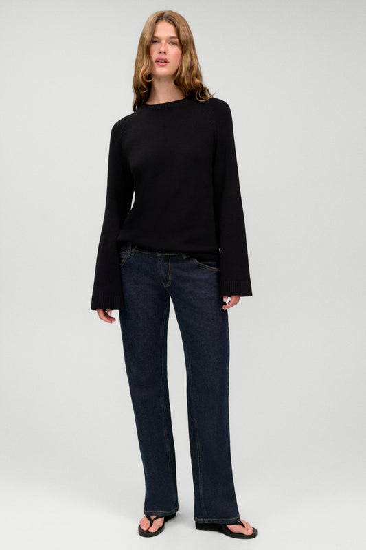 Product-Hover--Morning Pages Cotton Oversized Sweater - Black