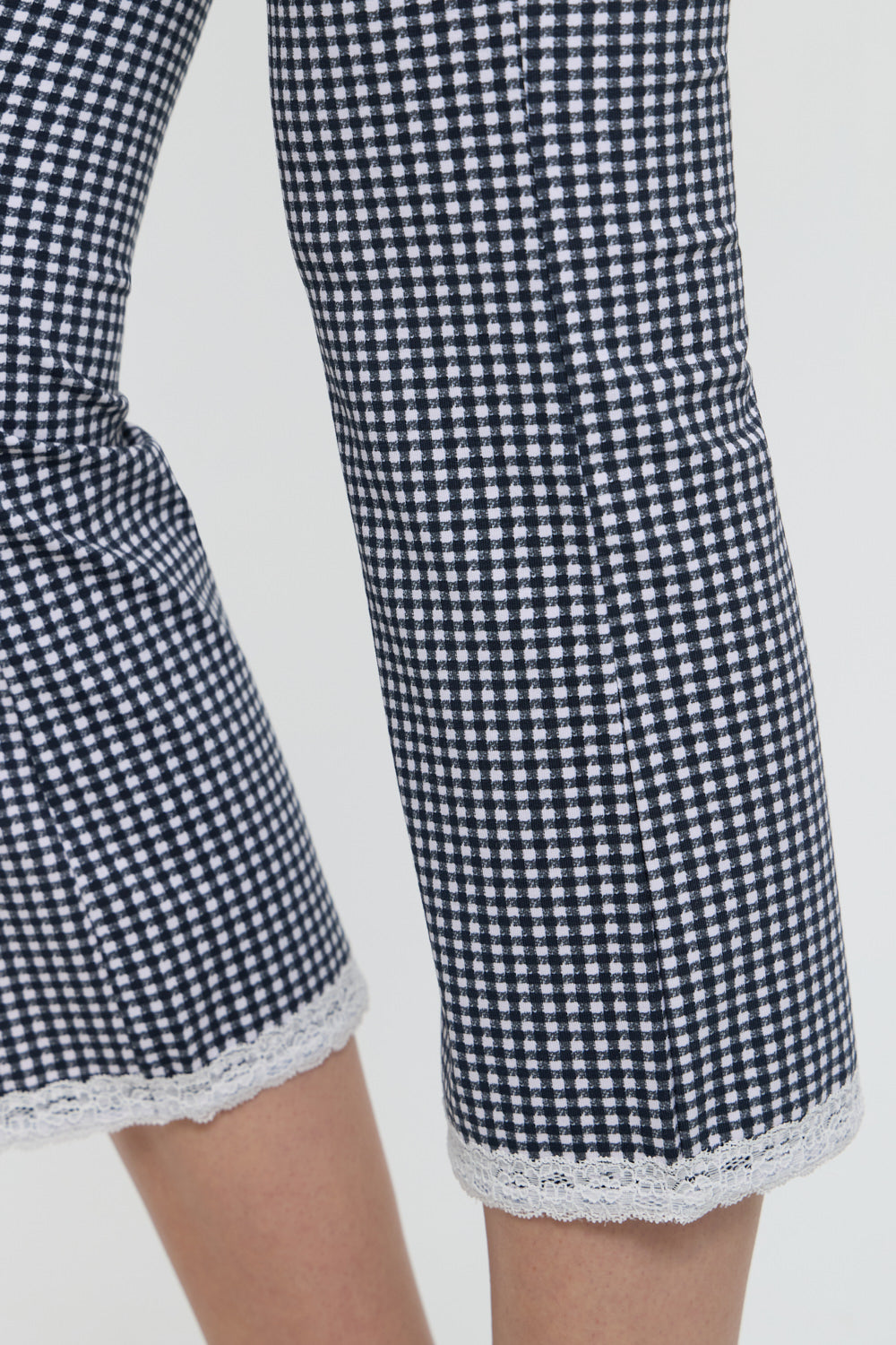 Nikki Gingham Capri Pants  Midnight Wishes