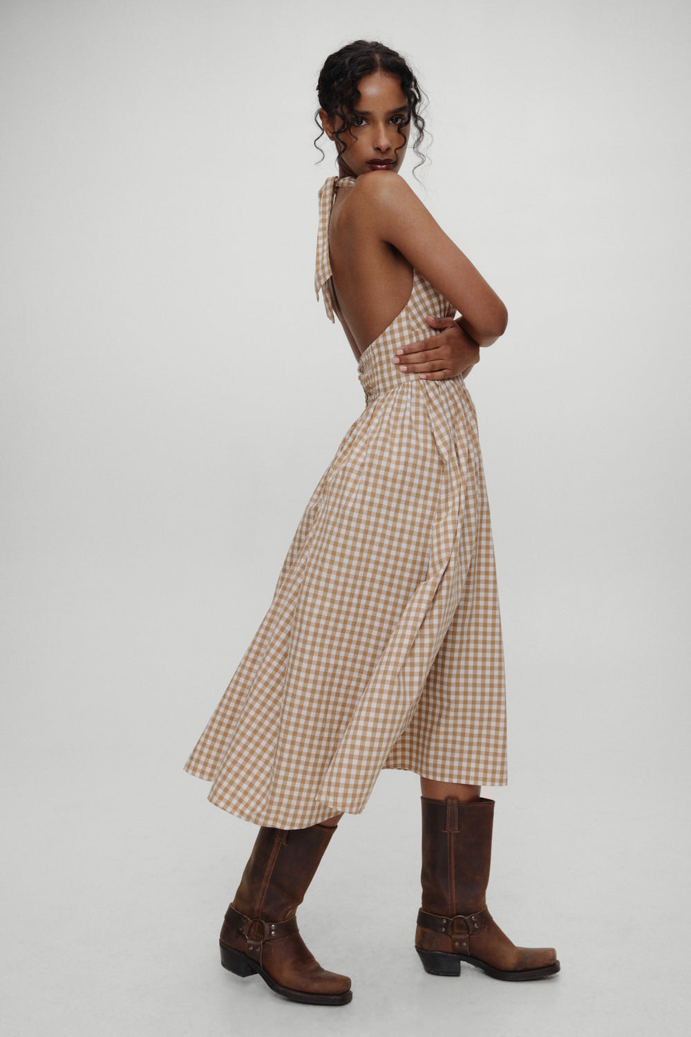 bella hadid brown halter dress Bella hadid prom dress