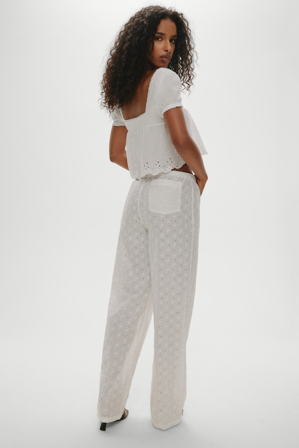 Princess Cropped Blouse - Daisy Eyelet