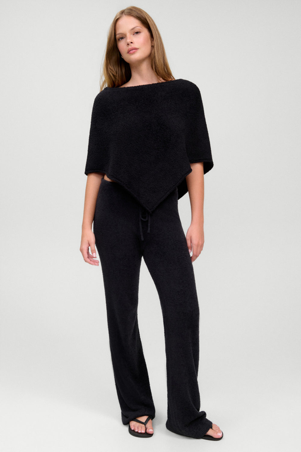 x Barefoot Dreams Scout Knit Poncho  Black