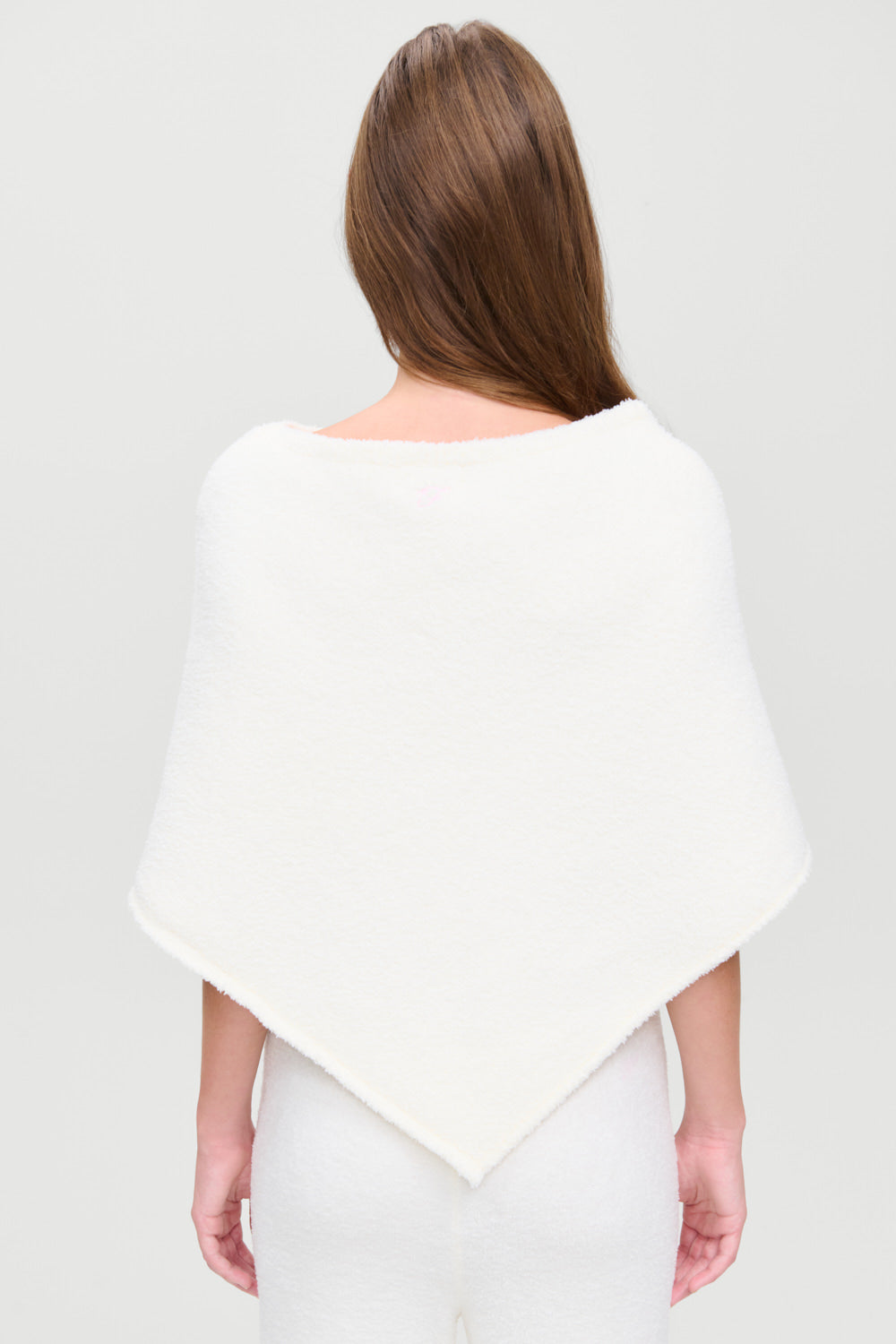 x Barefoot Dreams Scout Knit Poncho  Pearl