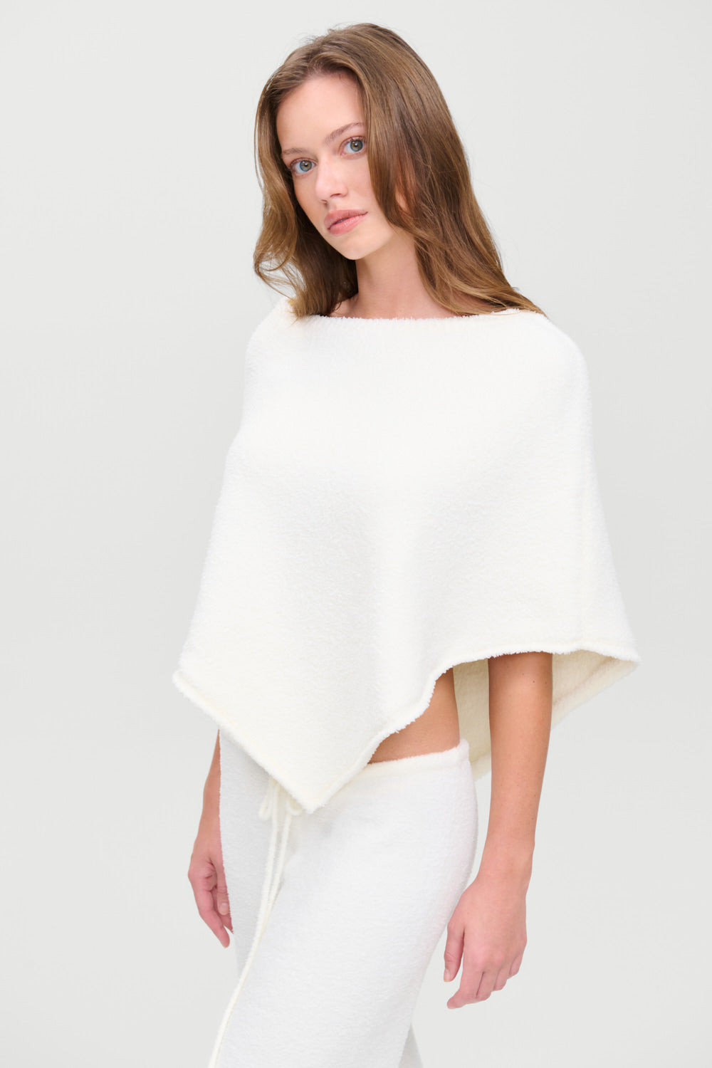 x Barefoot Dreams Scout Knit Poncho  Pearl