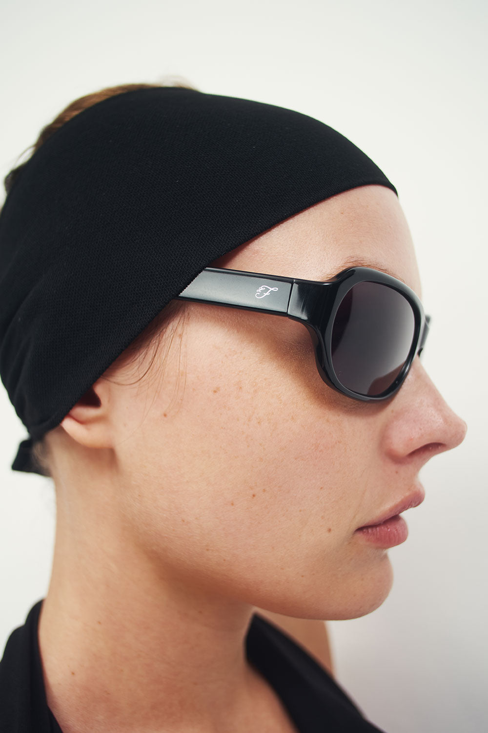 x LEXXOLA Frank Sunglasses  Night Shade