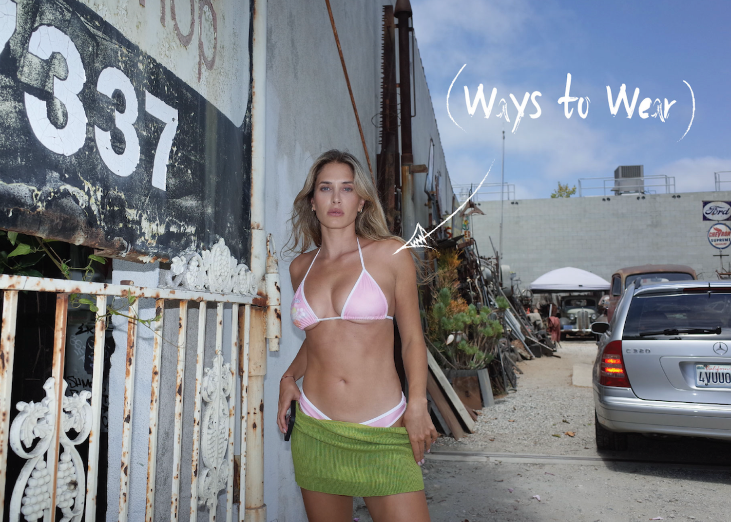 https://frankiesbikinis.com/products/tia-terry-triangle-bikini-top-malibu-high