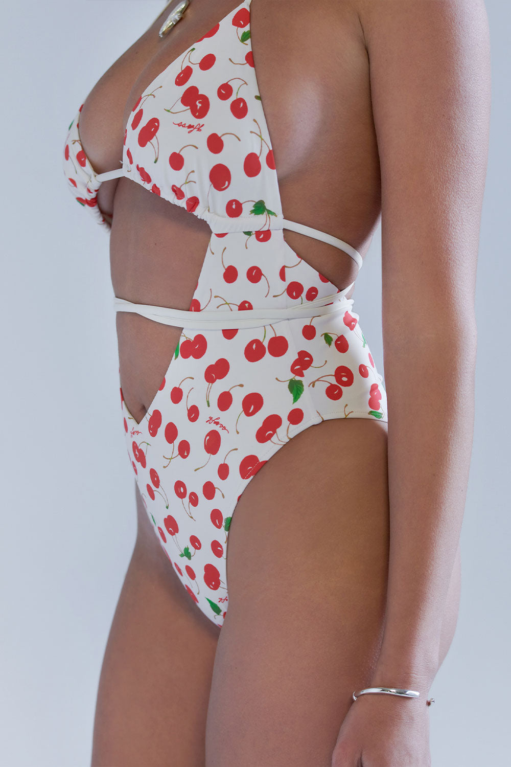 Sweet Tulle Cherry Heart Print Padded One Piece Swimsuit Size S