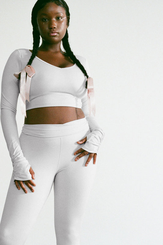 Product-Hover--Plié V-Neck Long Sleeve Top Icy Gray